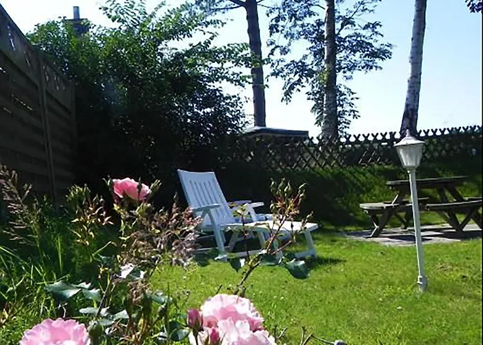 Hues Sanskiin Ferienwohnung *Brombelbei*